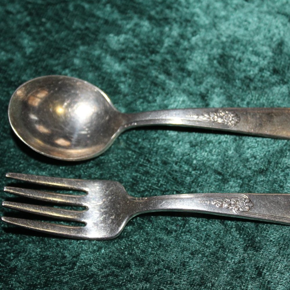 Youth Pattern 1940's Baby Set - Silver Plate Baby Fork Spoon Holmes & Edwards